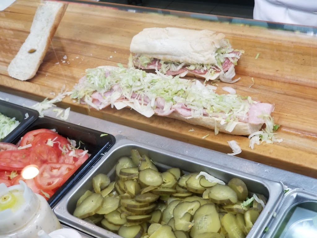 Dagwoods La Sandwicherie | 305 Bd du Curé-Labelle, Fabreville, QC H7P 2P2, Canada | Phone: (450) 628-9696