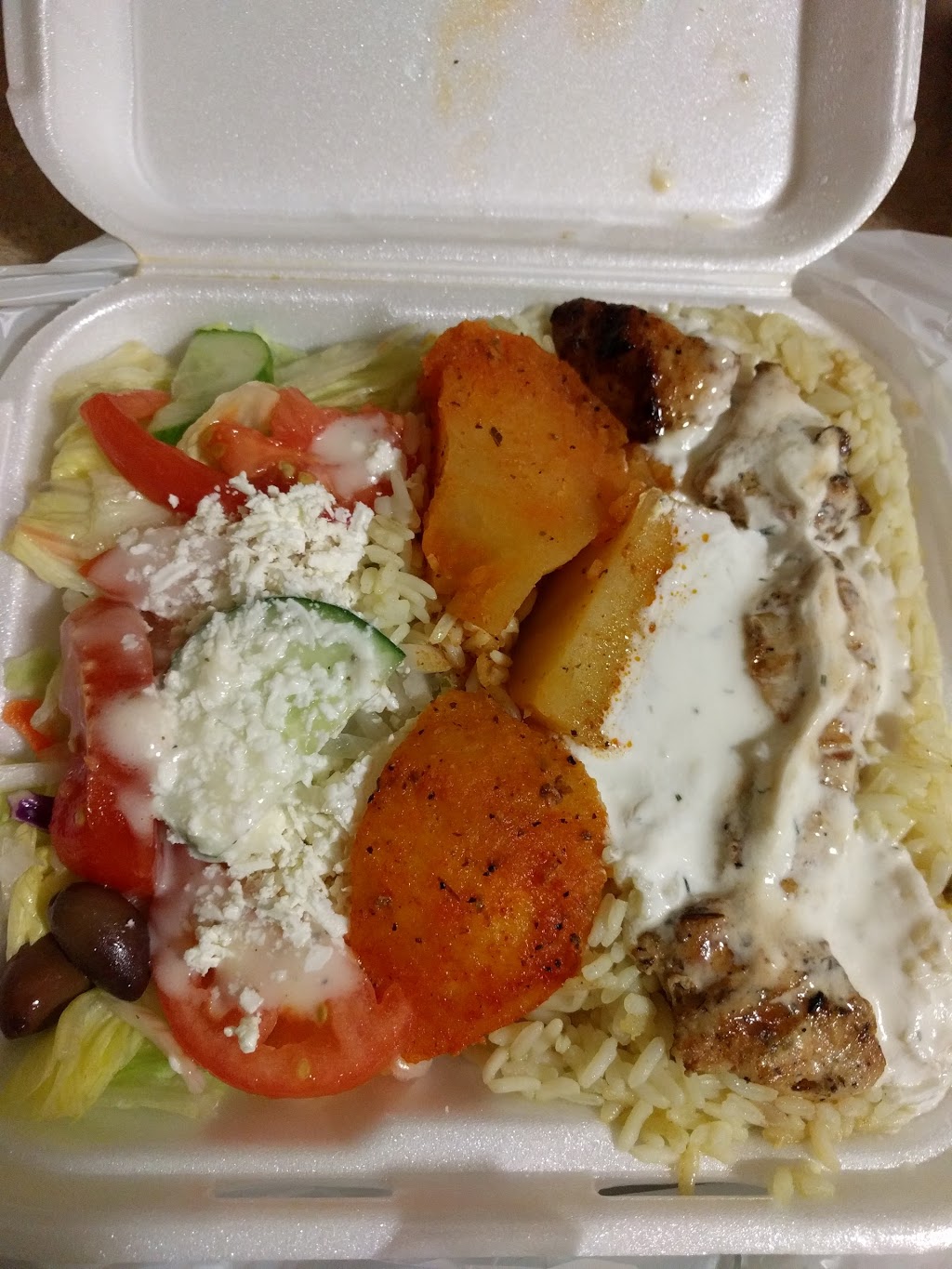 Mr. Souvlaki | Cloverdale Mall, 250 The East Mall, Toronto, ON M5B 3Y8, Canada | Phone: (416) 239-3393