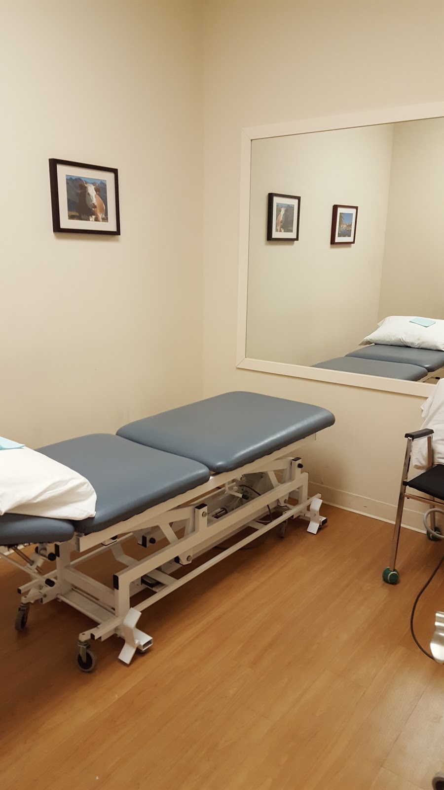 Family Physiotherapy | 2300 John Street Unit#7, Thornhill, ON L3T 6G7, Canada | Phone: (905) 370-1188