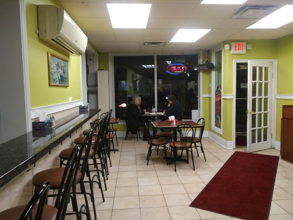 Taste of Shawarma | 2488 Dufferin St, Toronto, ON M6B 3R1, Canada | Phone: (416) 783-5444