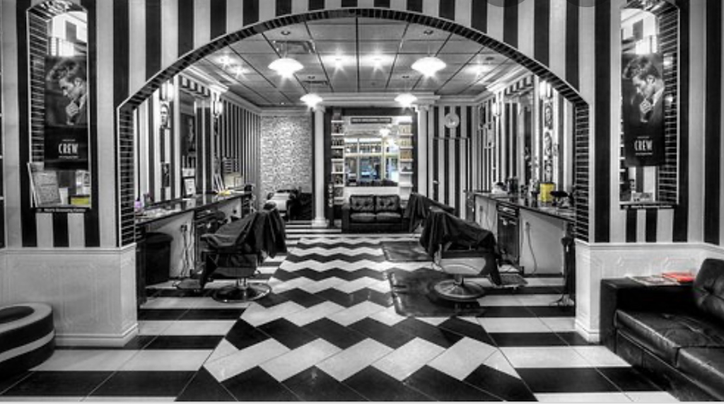 Black & White Barbers | 55 Wyndham St N T30, Guelph, ON N1H 7T8, Canada | Phone: (519) 265-2777