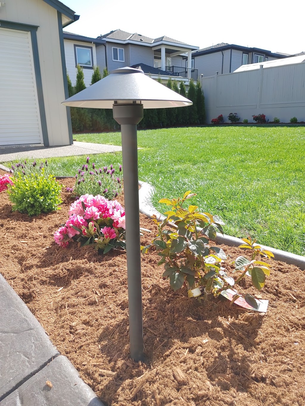 Lower Mainland Landscape Lighting | 30620 Progressive Way #306, Abbotsford, BC V2T 6Z2, Canada | Phone: (604) 704-9919