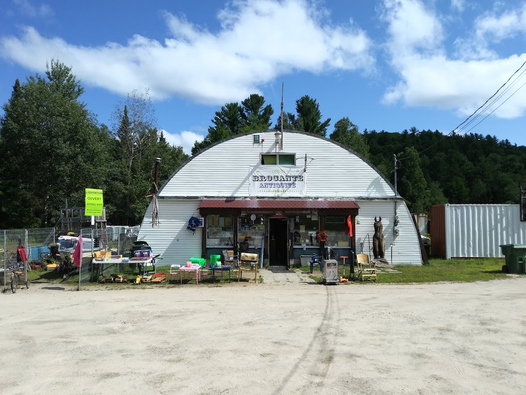 Le coin des découvertes ( brocante / friperie ) | 159 QC-321, Chénéville, QC J0V 1E0, Canada | Phone: (819) 983-8032