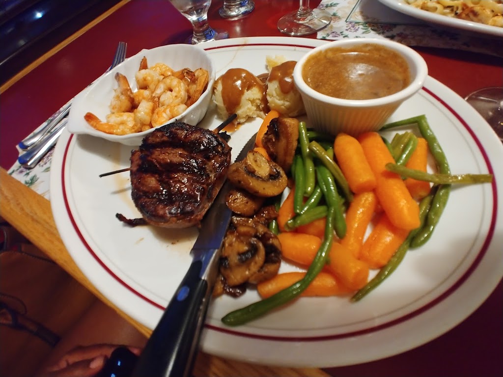 The Golden Valley Restaurant | 499 Dundas St W, Trenton, ON K8V 6C4, Canada | Phone: (613) 392-1414