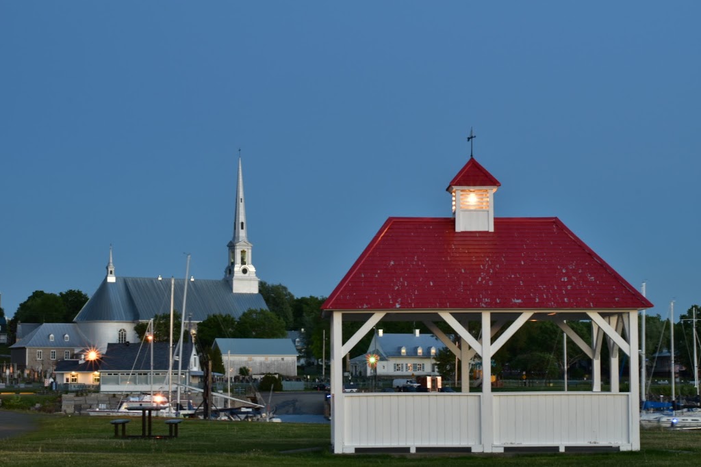 Gîte Auprès du Clocher | 92 Rue Principale, Saint-Michel-de-Bellechasse, QC G0R 3S0, Canada | Phone: (418) 884-2820