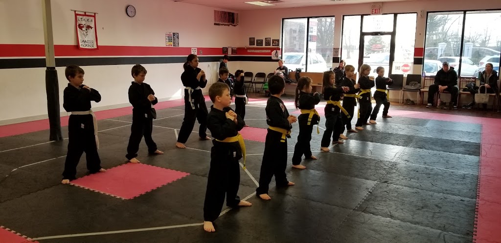 Dynasty Martial Arts | 12 Graham St Unit D, Blenheim, ON N0P 1A0, Canada | Phone: (519) 355-5425