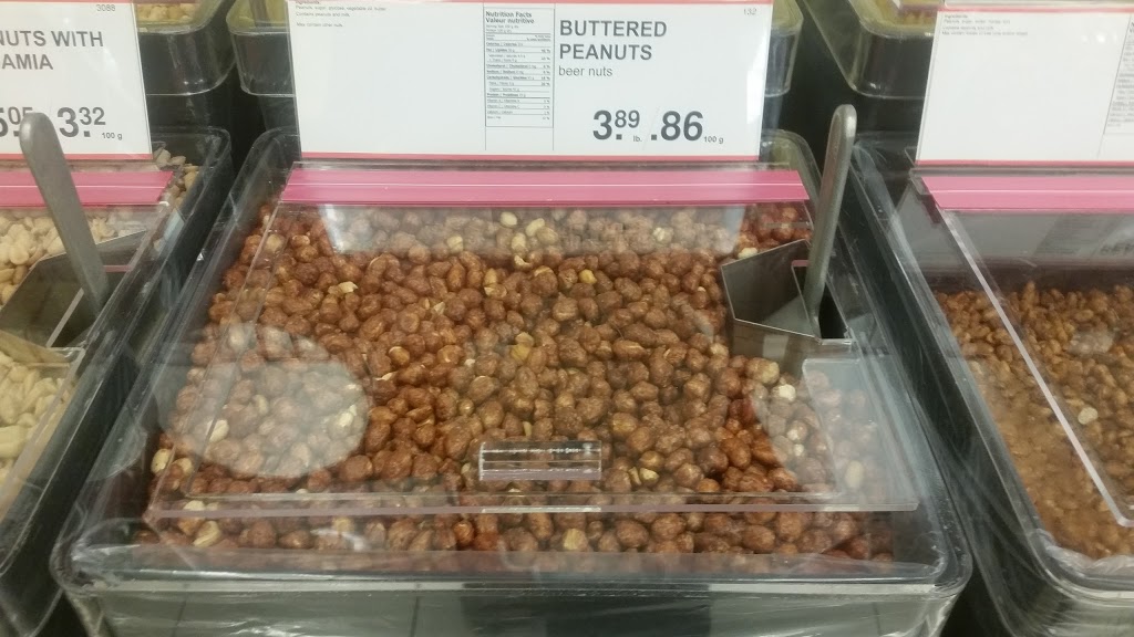 Bulk Barn | 91 First Commerce Dr, Aurora, ON L4G 0G2, Canada | Phone: (905) 727-7530