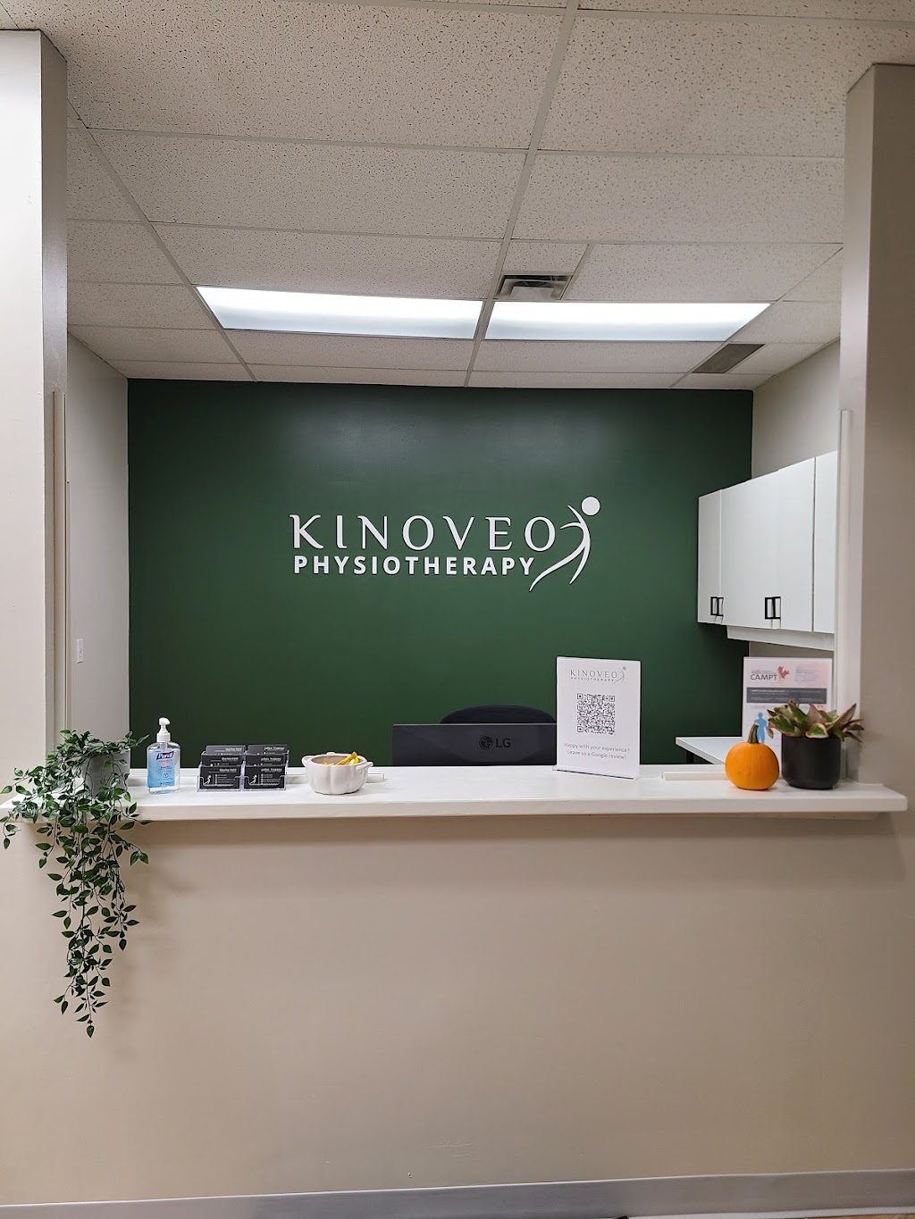 Kinoveo Physiotherapy Clinic | 700 March Rd Unit D, Kanata, ON K2K 2V9, Canada | Phone: (613) 595-0055