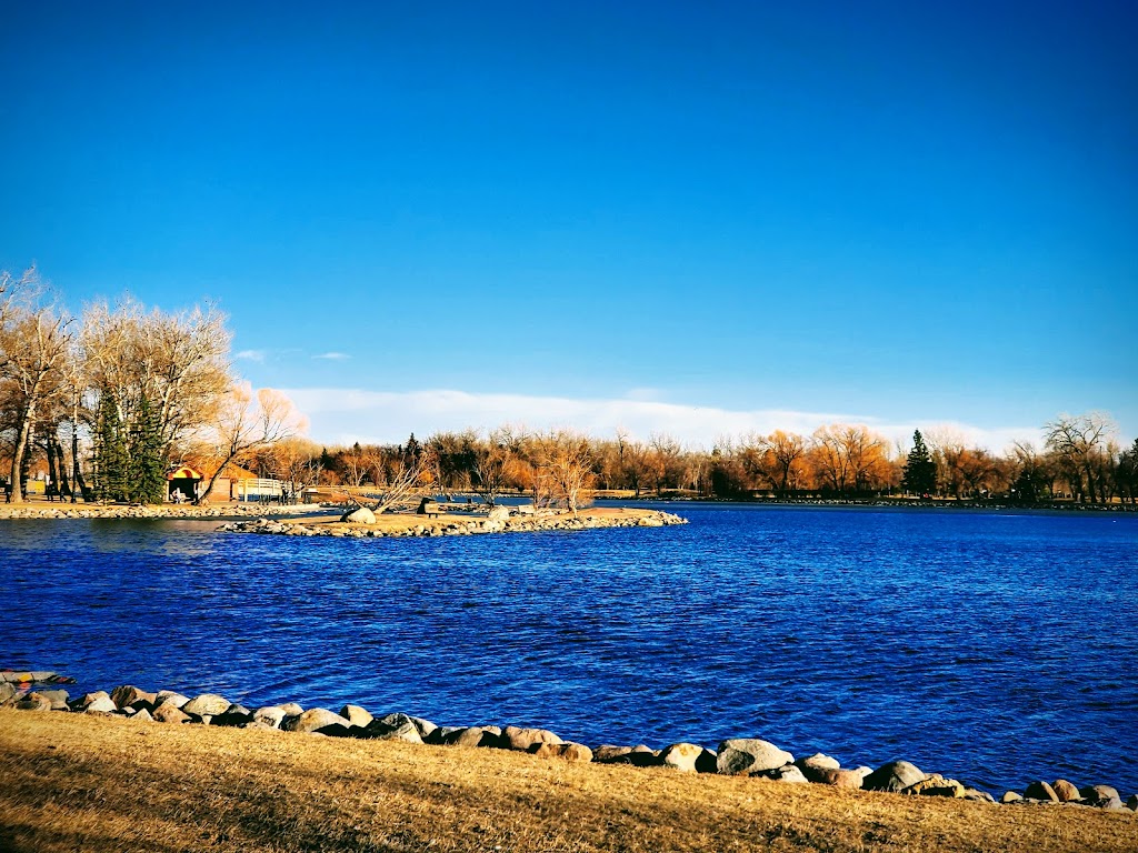 Henderson Lake Golf Club | 2727 S Parkside Dr, Lethbridge, AB T1K 0C6, Canada | Phone: (403) 329-6767