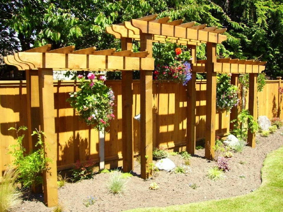 Premium Fence Company | 19272 96 Ave Unit 1, Surrey, BC V4N 4C1, Canada | Phone: (604) 576-9910