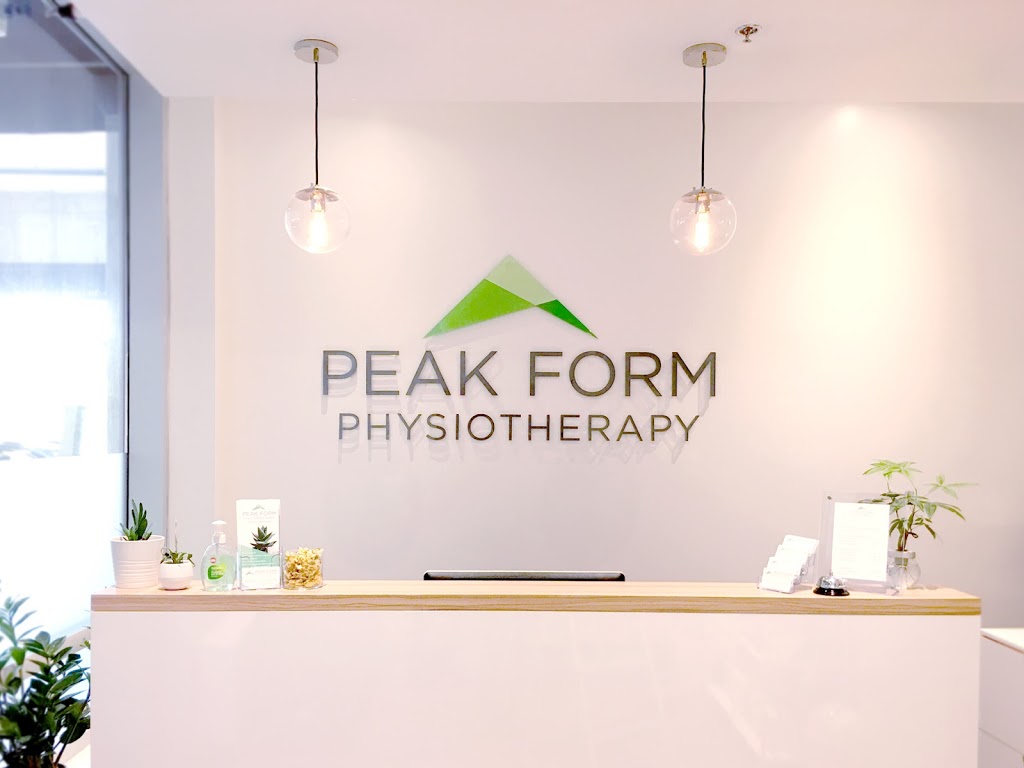 Peak Form Physiotherapy | 515 Lakeshore Rd E Unit 111, Mississauga, ON L5G 1H9, Canada | Phone: (905) 271-1000