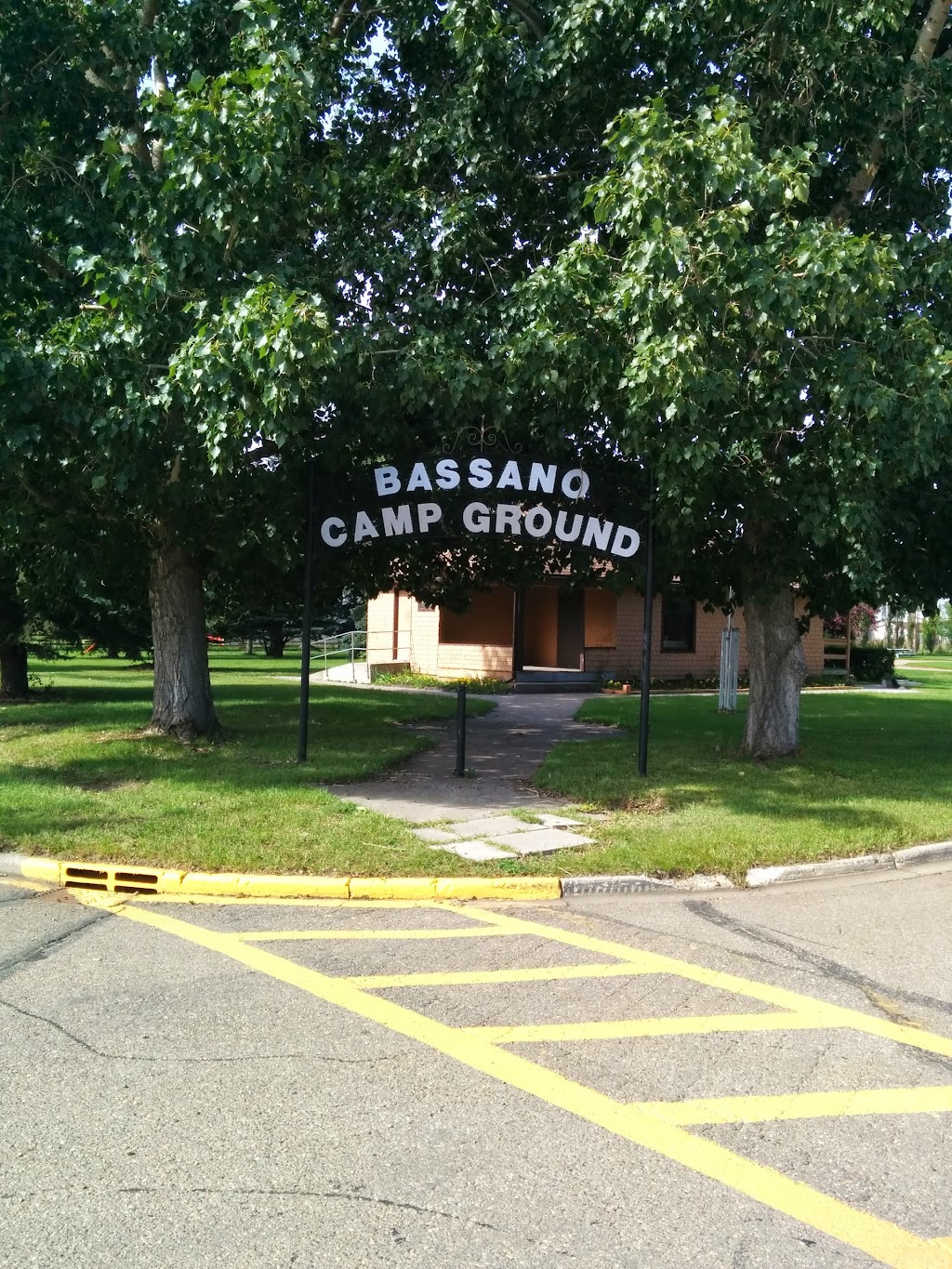 Bassano Homecoming Campground | 601-605 2 Ave, Bassano, AB T0J 0B0, Canada | Phone: (403) 641-3788