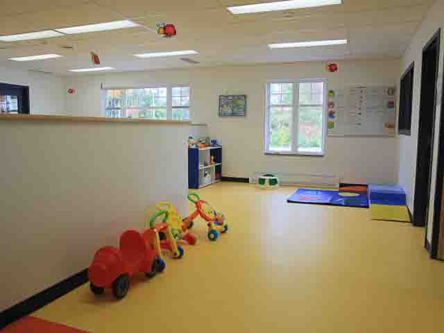 Jardin Ensoleille Daycare | 1480 Rue Charles-Rodrigue, Lévis, QC G6W 8B3, Canada | Phone: (418) 903-5400