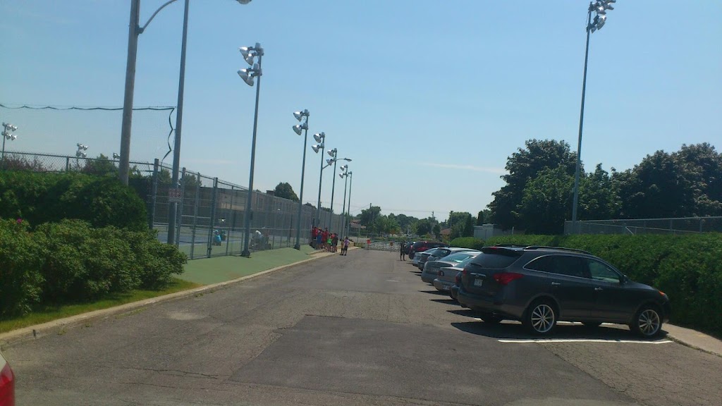 Tennis St-Luc - Les Loisirs De Granby | 90 Rue Langlois, Granby, QC J2G 8X4, Canada | Phone: (450) 777-5560