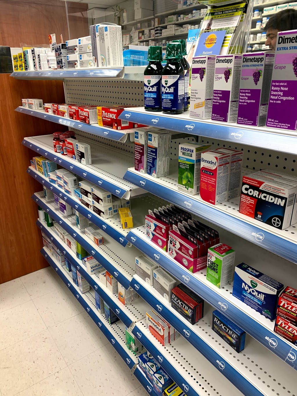 Bolton LifeCare Pharmacy | 30 Martha St, Bolton, ON L7E 5V1, Canada | Phone: (905) 857-9494