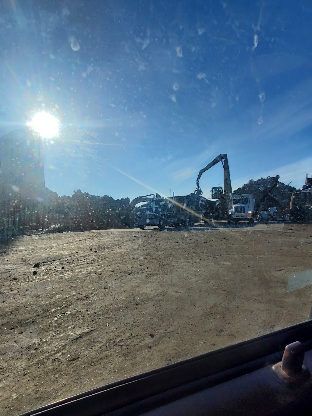 General Scrap | 135 Bismarck St, Springfield, MB R5R 0H6, Canada | Phone: (204) 222-4221