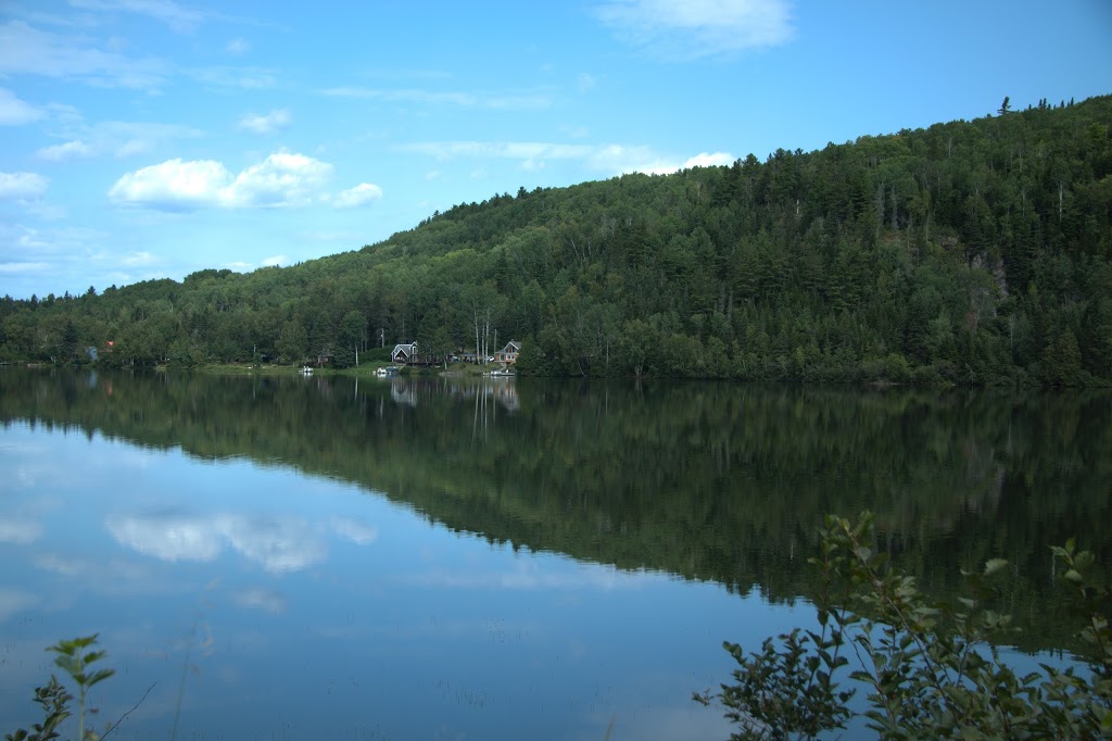 Gîte Au Fil du Temps | 43 Rue Principale, Saint-Aimé-des-Lacs, QC G0T 1S0, Canada | Phone: (418) 633-5329