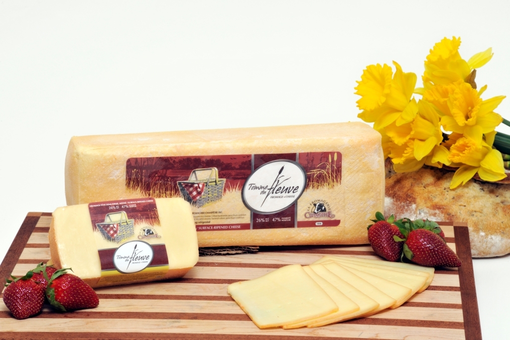 Fromagerie Champetre Inc. () | 415 Rue des Industries, Repentigny, QC J5Z 4Y8, Canada | Phone: (450) 654-1308