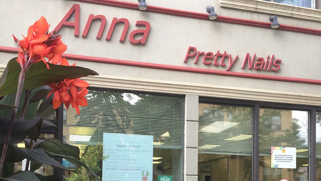 Annas Pretty Nails | 1132 Eglinton Ave W, Toronto, ON M6C 2E2, Canada | Phone: (416) 789-3551