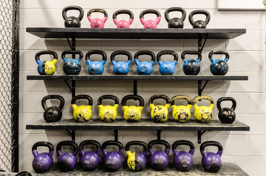 Crossfit Connection | 845 Harrington Ct #5, Burlington, ON L7N 3P3, Canada | Phone: (905) 639-5050