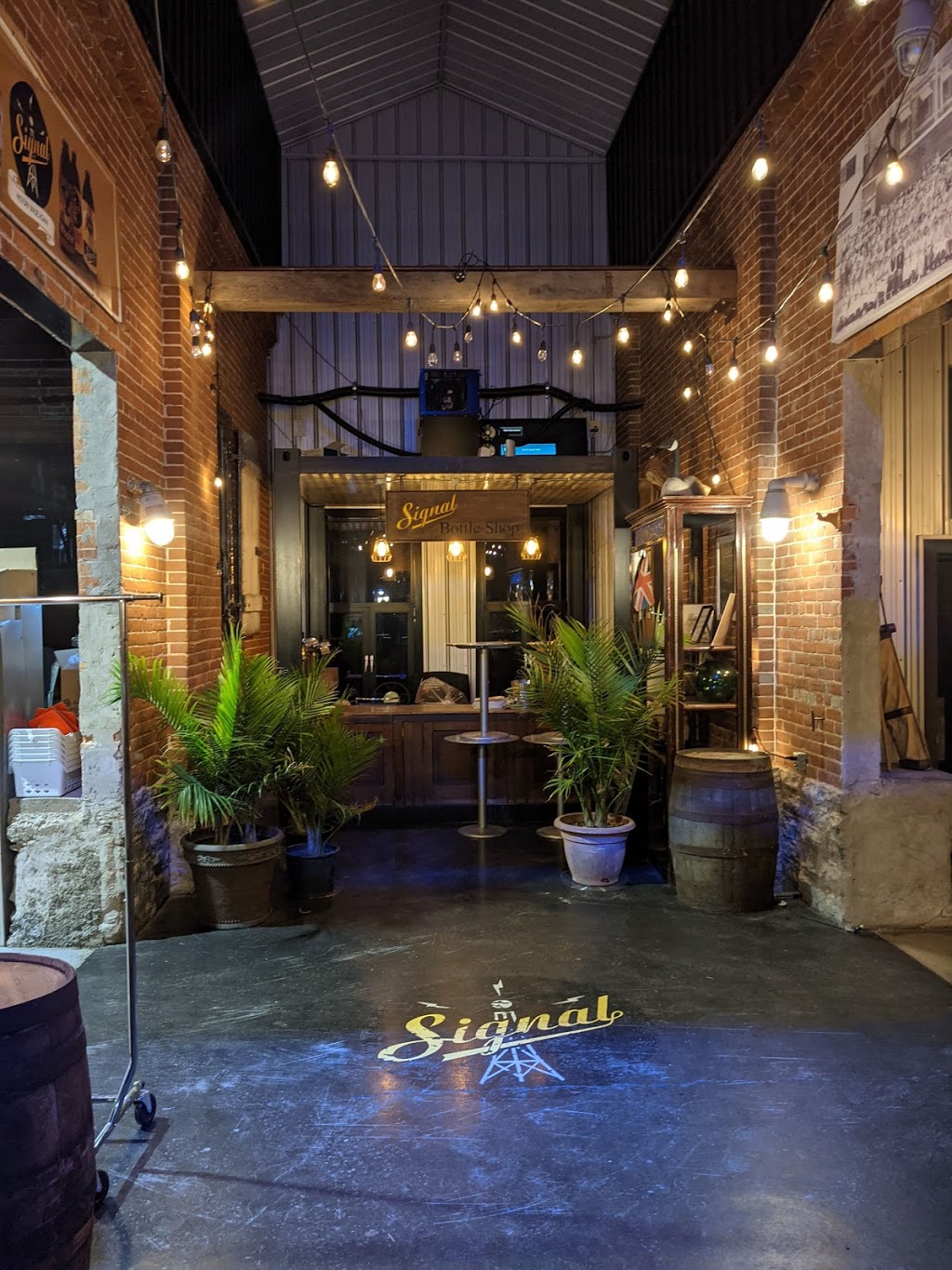 Signal Brewery | 86 River Rd, Corbyville, ON K0K 1V0, Canada | Phone: (613) 779-8633