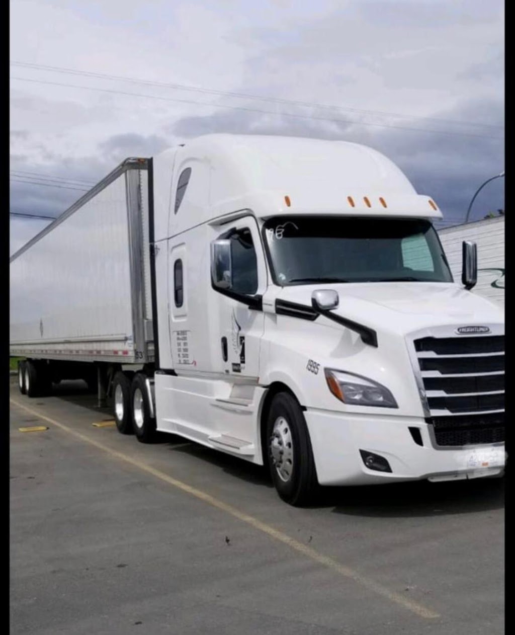 Saabs Trucking Ltd | 1035 59 Street Southwest, Edmonton, AB T6X 0T3, Canada | Phone: (647) 989-5003