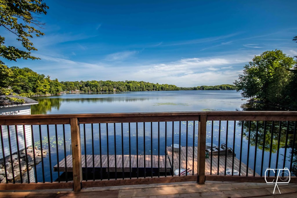 Sunflower Lakehouse | 1015 Sunflower Ln, Arden, ON K0H 1B0, Canada | Phone: (613) 200-7967