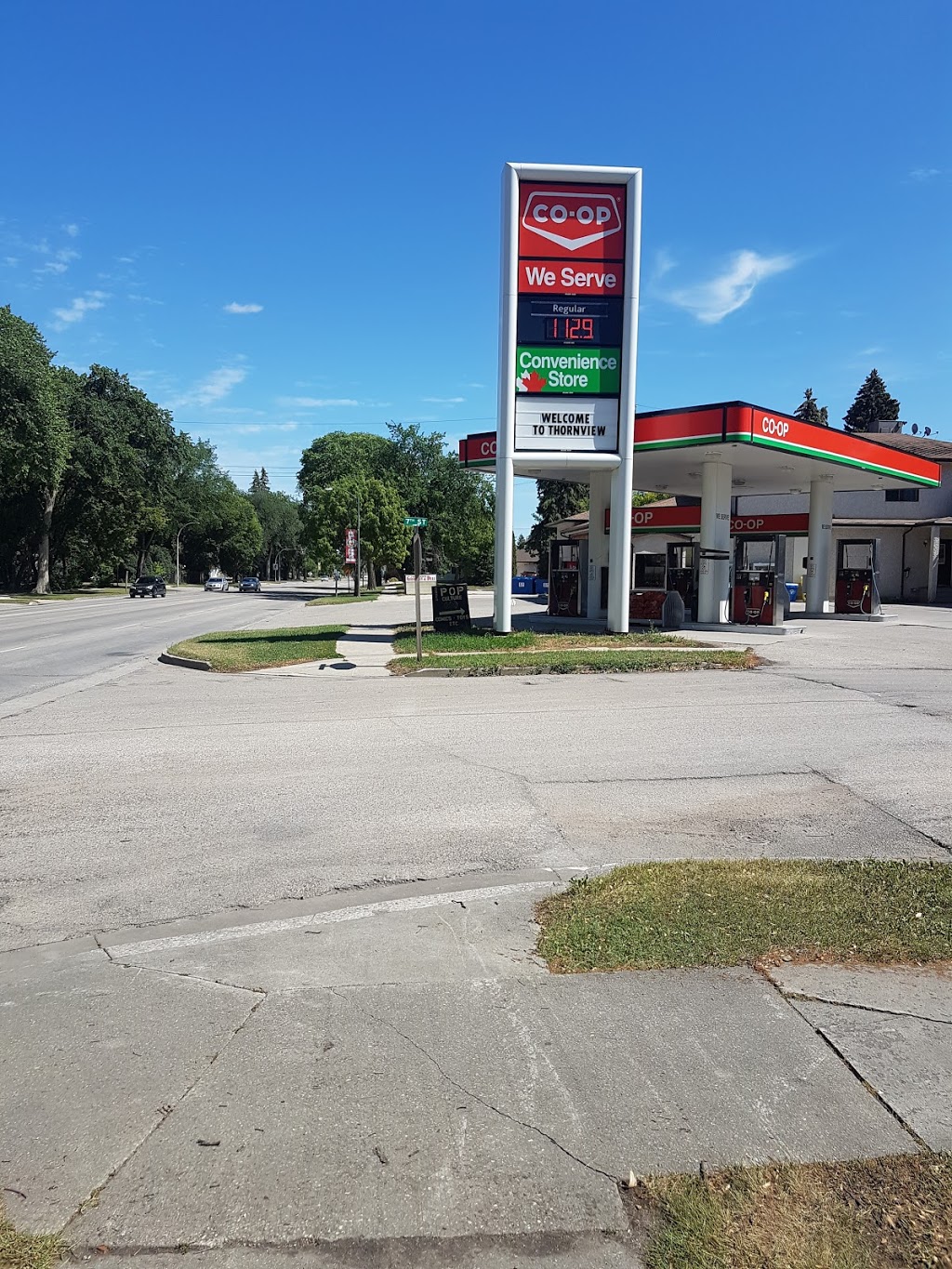 Co-op Gas Bar | 274 Thornhill St, Morden, MB R6M 1E2, Canada | Phone: (204) 822-4684