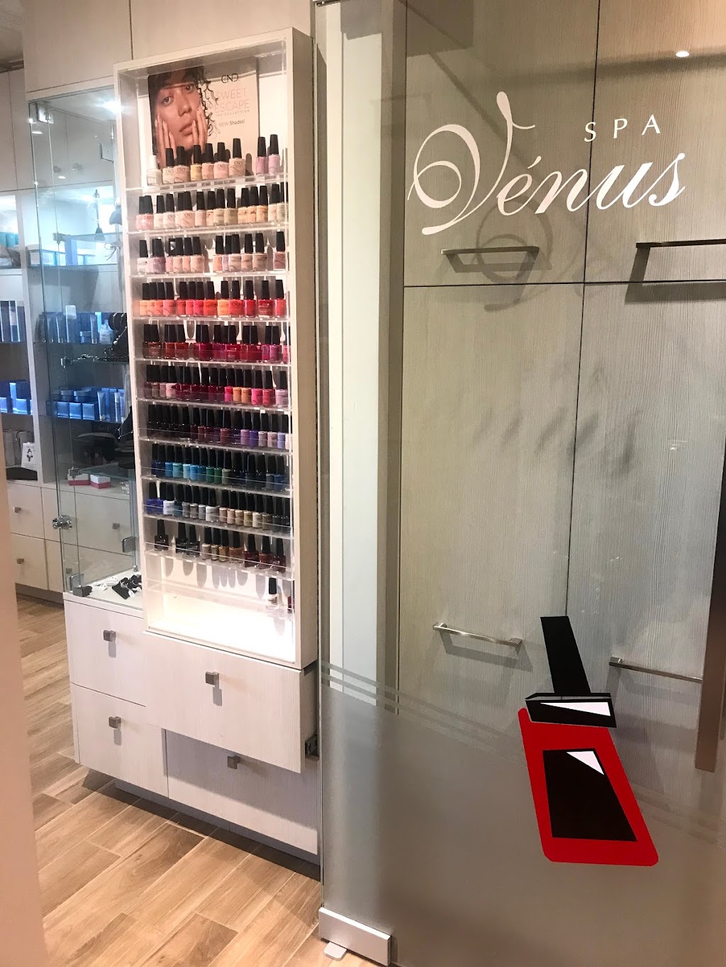 SPA Vénus | 3622 Bd Saint-Charles, Kirkland, QC H9H 3C3, Canada | Phone: (514) 426-1727