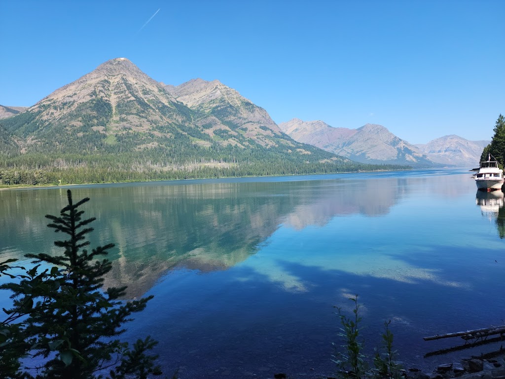 Waterton Shoreline Cruise Co. | 101 Waterton Ave, Waterton Park, AB T0K 2M0, Canada | Phone: (403) 859-2362