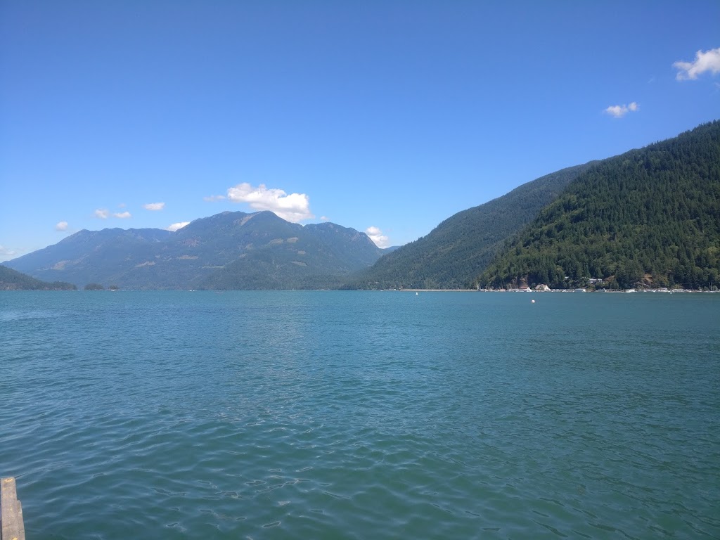 Lagoon Beach | 378 Esplanade, Harrison Hot Springs, BC V0M 1K0, Canada | Phone: (604) 796-2171