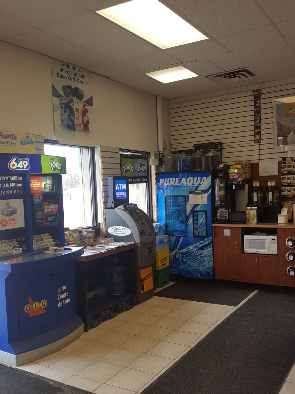 Esso | 675 Stone St N, Gananoque, ON K7G 1G4, Canada | Phone: (613) 382-7700