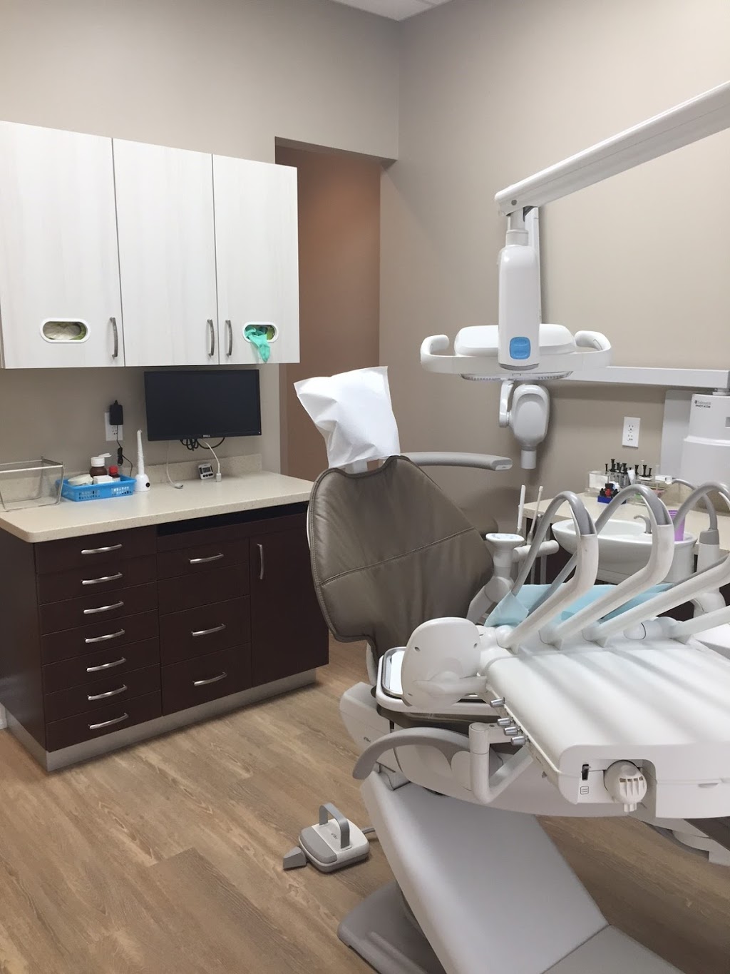 Dr. Irina Vlasic Prelovec- Speers Dental Centre | 225 Speers Rd #2, Oakville, ON L6K 0J4, Canada | Phone: (905) 844-8454