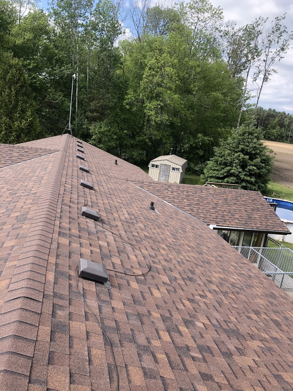 Strictly Roofing | 16349 Old Highway 2, Trenton, ON K8V 5P7, Canada | Phone: (613) 349-7032