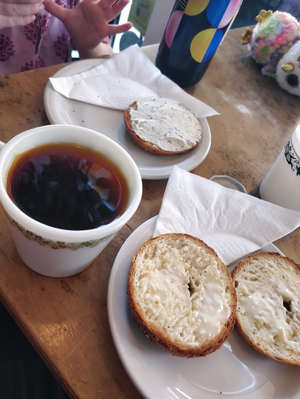 am bagel | 53 Roncesvalles Ave, Toronto, ON M6R 2K5, Canada | Phone: (647) 528-2613