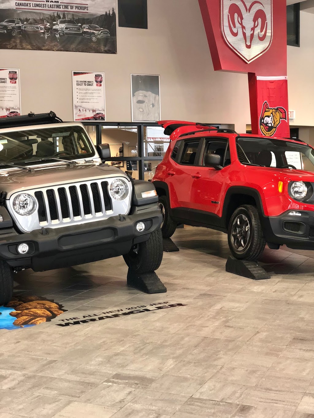 Orleans Dodge Chrysler Jeep Ram | 1465 Youville Dr, Orléans, ON K1C 4R1, Canada | Phone: (613) 830-1777