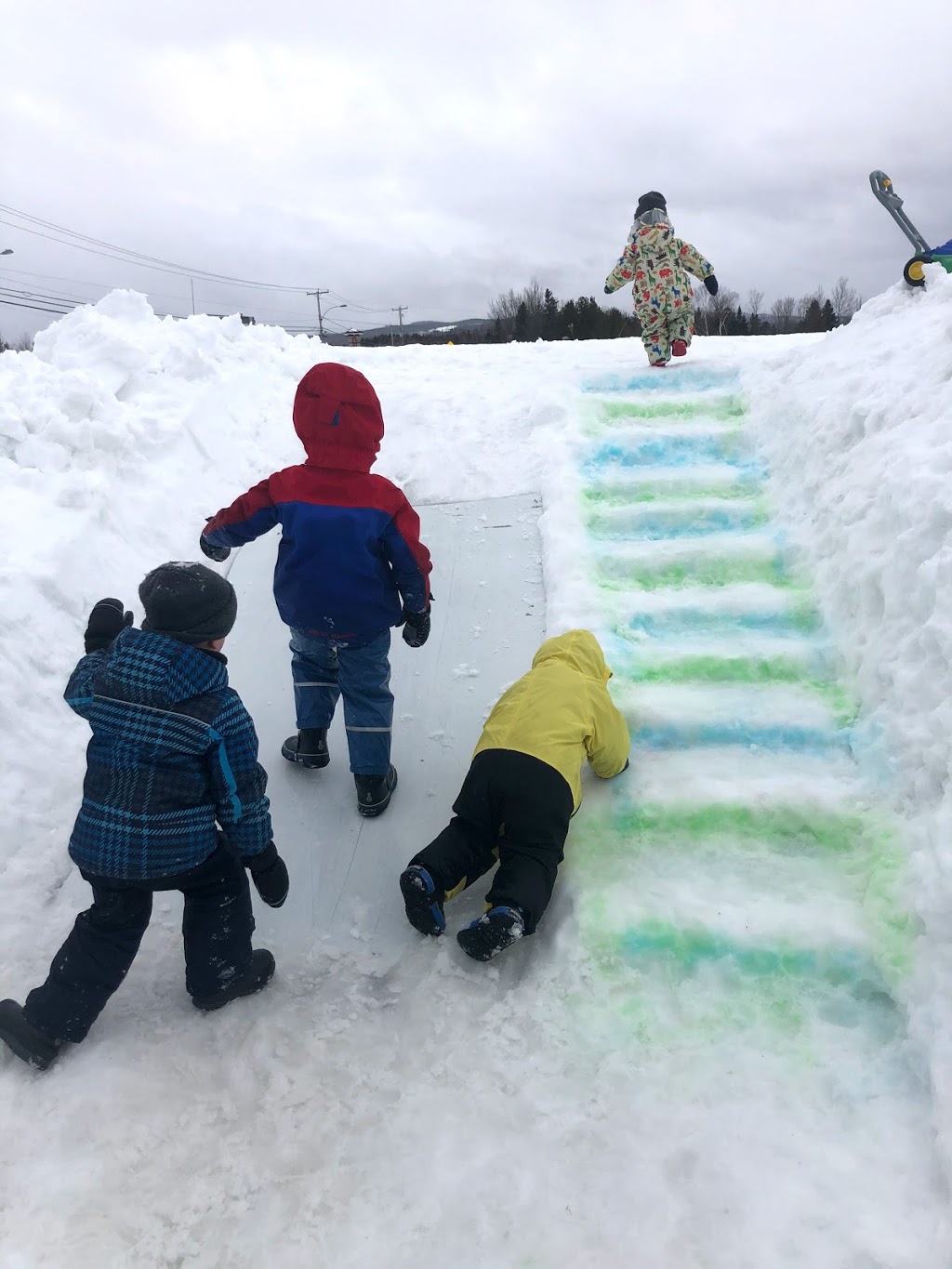 Nursery Bulle De Neige | 2760 Rue Agnès, Lac-Mégantic, QC G6B 1K6, Canada | Phone: (819) 582-2543