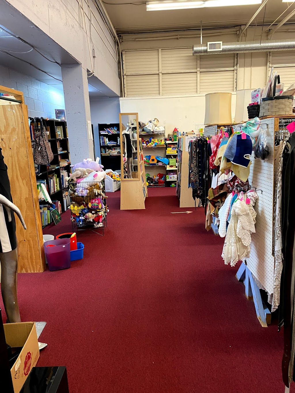 Vancouver Island Thrift Store | 1585 Bowen Rd Unit 1, Nanaimo, BC V9S 1G4, Canada | Phone: (250) 585-5001