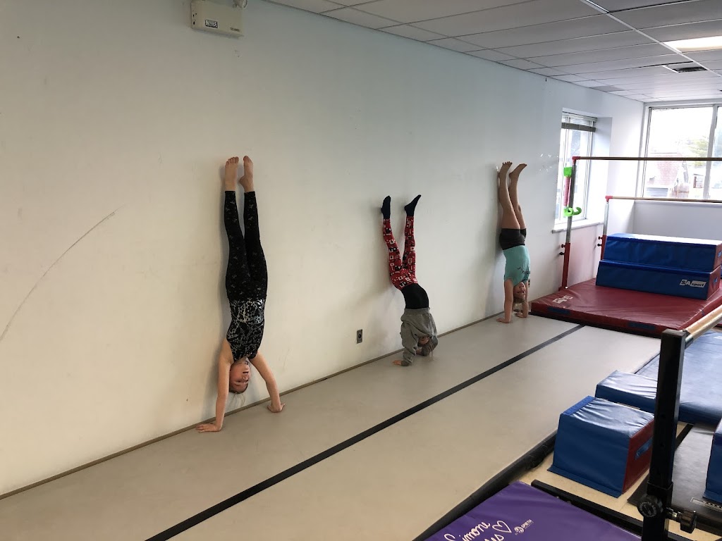 Huntsville Gymnastics Zone | 23 Manominee St, Huntsville, ON P1H 1H2, Canada | Phone: (705) 571-7512