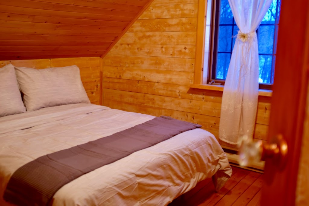 Les Chalets Tourisma - La Campagnarde | 1180 Rang Saint-Paul, Saint-Léonard-de-Portneuf, QC G0A 4A0, Canada | Phone: (833) 724-2538