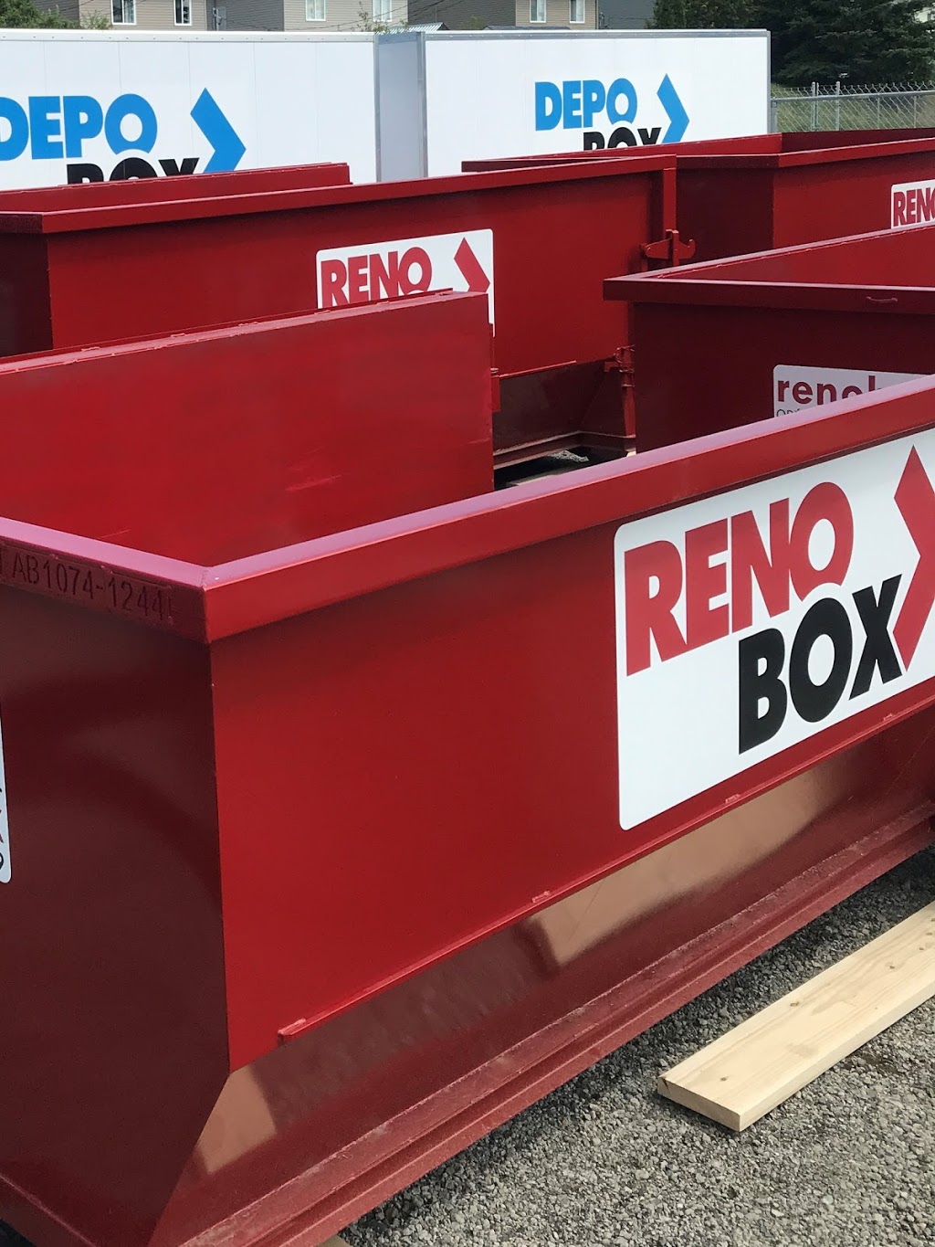 Renobox Montréal Ouest | 2584 Rue des Floralies, Vaudreuil-Dorion, QC J7V 9T6, Canada | Phone: (514) 946-2402