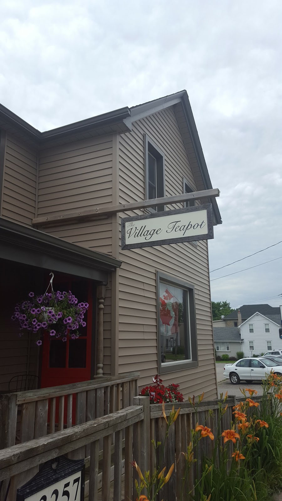 The Village Teapot | 13257 Ilderton Rd, Ilderton, ON N0M 2A0, Canada | Phone: (519) 298-8327