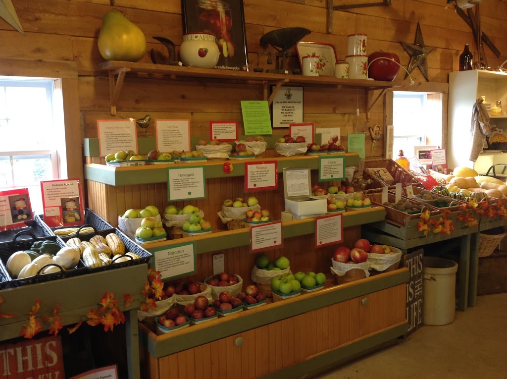 Harvest Moon Orchard | 4625 Carp Rd, Carp, ON K0A 1L0, Canada | Phone: (613) 839-0378