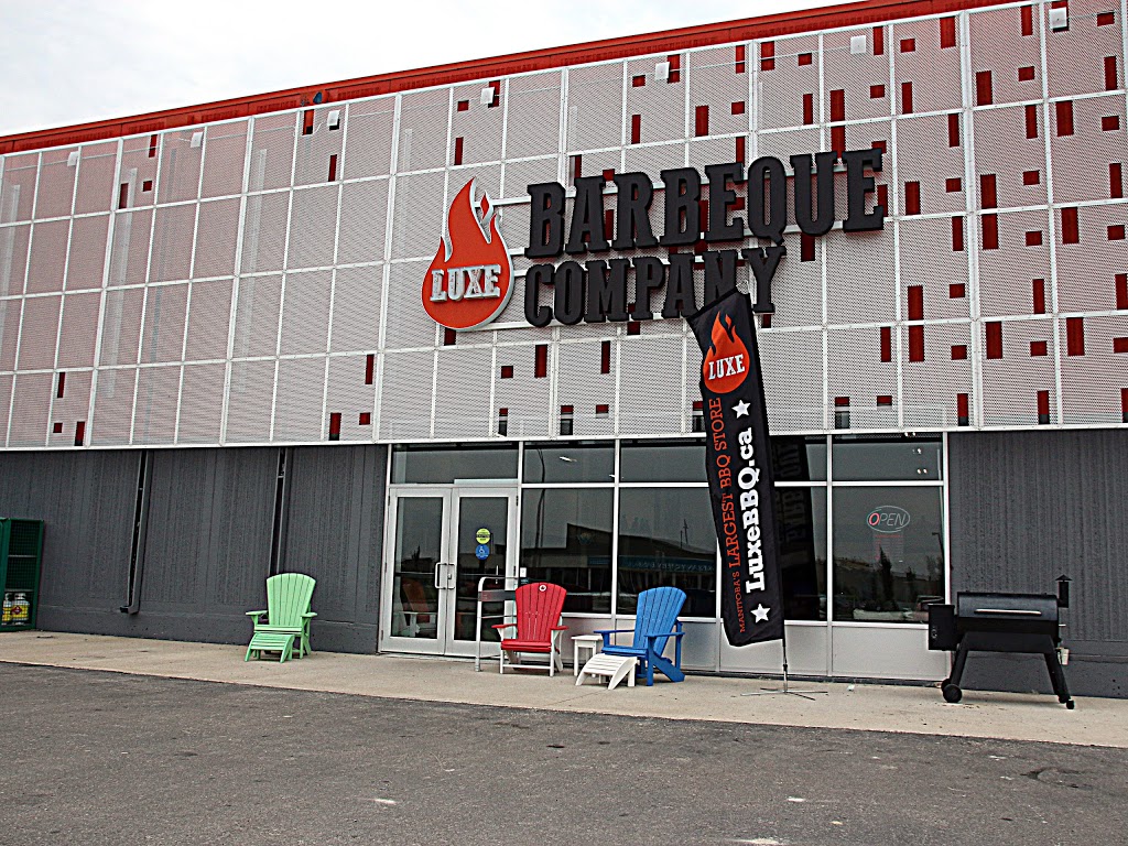 Luxe Barbeque Company | 1290 Kenaston Blvd #3, Winnipeg, MB R3P 0R7, Canada | Phone: (204) 888-5893