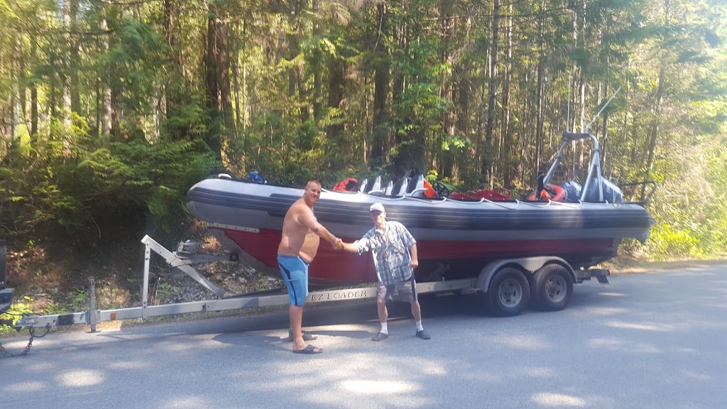 Skookumchuck Boat Tours | 6771 Egmont Rd, Egmont, BC V0N 1N0, Canada | Phone: (604) 883-2066