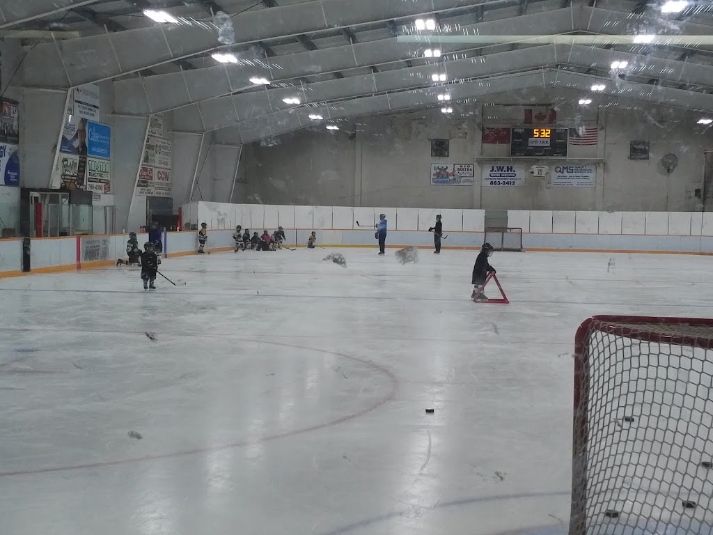 St. Adolphe Arena | 345 St Adolphe Rd, Saint Adolphe, MB R5A 1A2, Canada | Phone: (204) 883-2059