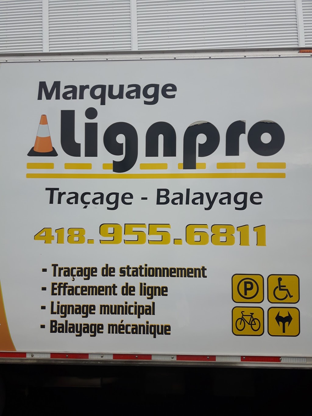 Marquage Lignpro | 615 Av du Palais, Saint-Elzéar, QC G0S 2J0, Canada | Phone: (418) 387-6811