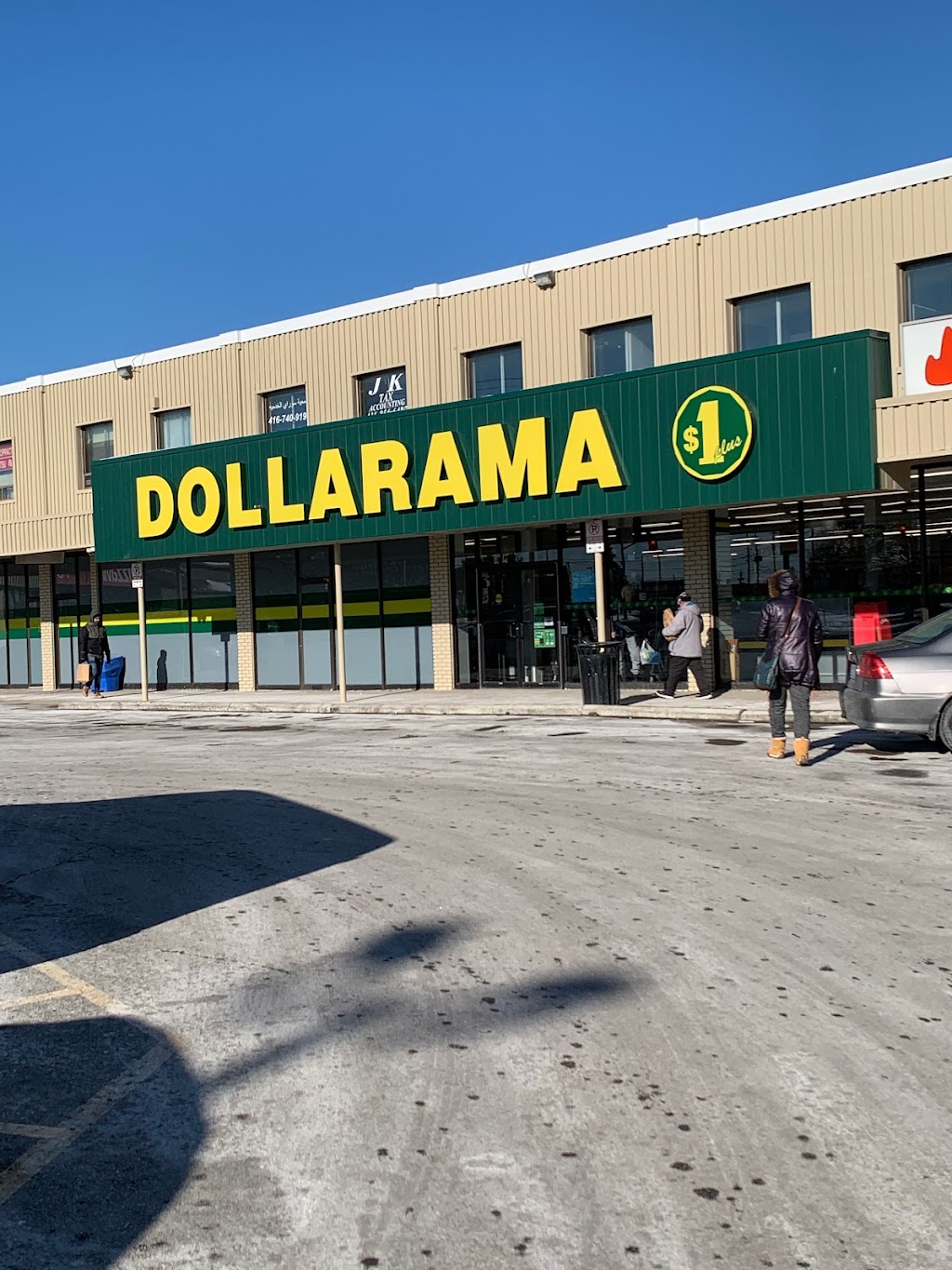 Dollarama | Kipling Plaza, 2141 Kipling Ave, Etobicoke, ON M9W 4K8, Canada | Phone: (416) 741-8158