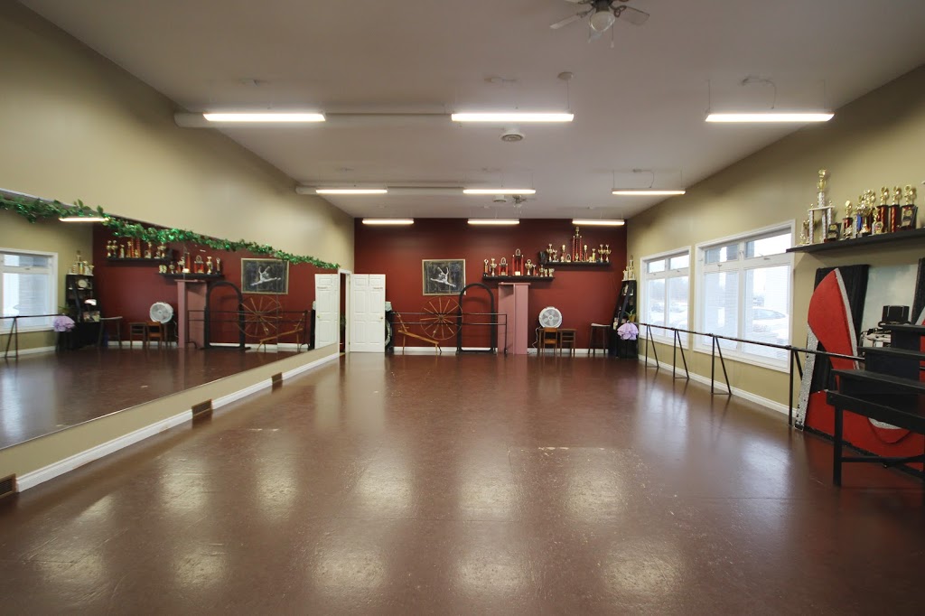 Almonte Academy Of Dance | 453 Ottawa St, Almonte, ON K0A 1A0, Canada | Phone: (613) 256-3683