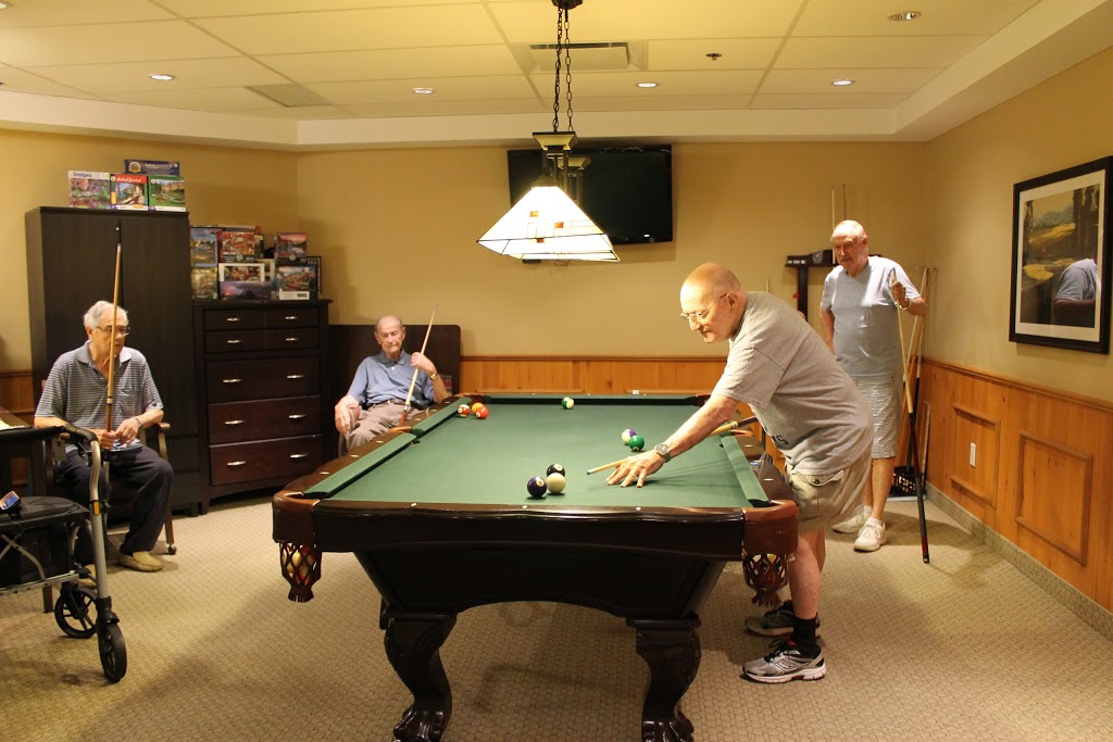 Cedarvale Lodge Retirement and Care Community | 121 Morton Ave, Keswick, ON L4P 3T5, Canada | Phone: (905) 476-2656